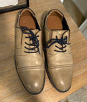 Guess Mens dress shoes, some wear and tear from use but good condition 9-1/2 (Adult)