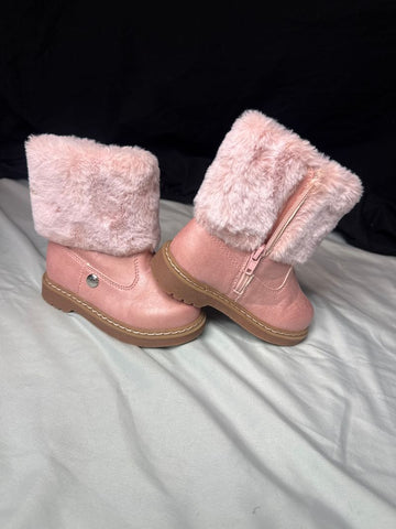 Nicole Miller Pink with fur worn maybe 3 times 6 (Lil' Kid)