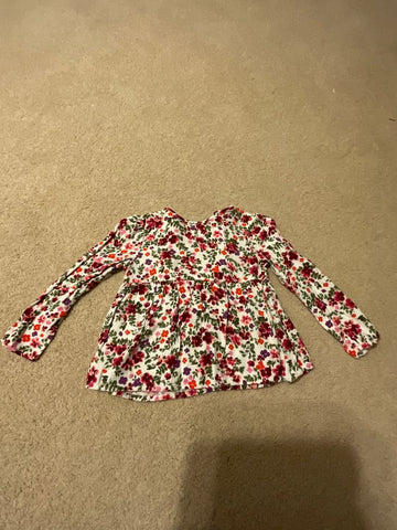 Crazy 8 Fall floral top. Buttons in back 3T/3