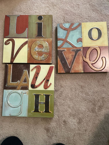 Three wall hangings Live laugh, love Decor
