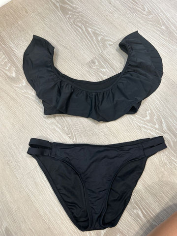 Raisins black 2 piece Top sz small, bottoms sz med Women's - S