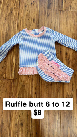 Ruffle butts Like new! 6-12 Months