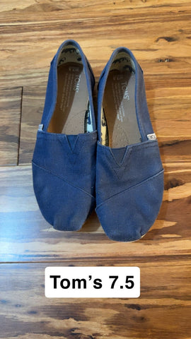 Navy toms  8-1/2 (Adult)