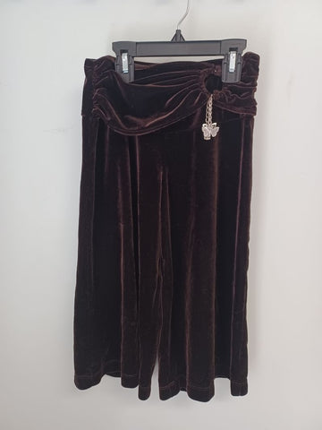 LA Movers Velvet gouchos 7