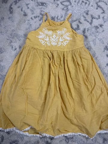 Tahari Yellow white embroidered dress 3T/3