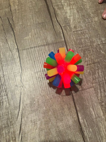 Light up ball Small rubber colorful ball that lights when bounced Miscellaneous