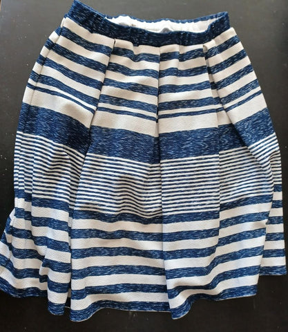 Soprano sz M Navy & White Stripe Skirt 10