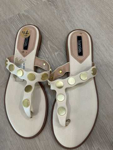 Kensie Cream/gold sandals. Not sure if these were ever worn 7-1/2 (Adult)