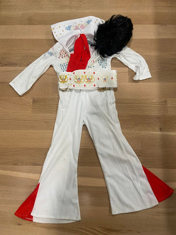 Elvis Costume and wig size 8/10. Some glitter has come off costume 8