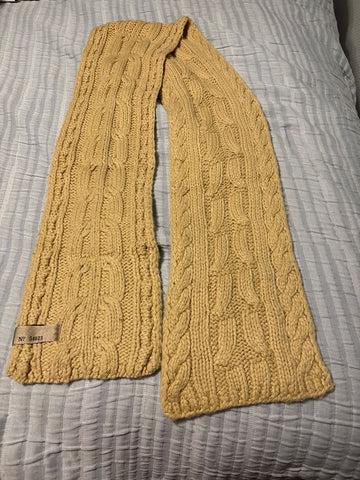 Gap Tan yellow long scarf great condition Scarf