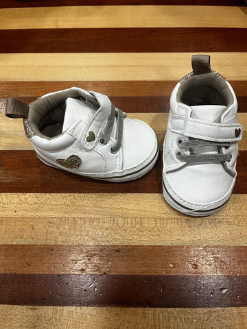 First Steps white w/sparkle heart 3 (Infant Shoe)