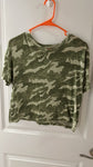 Old Navy Camo crop T Women's - M
