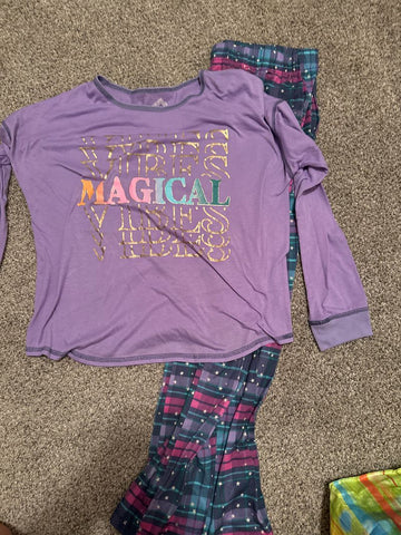 Magical vibes pjs Size 14.5 14