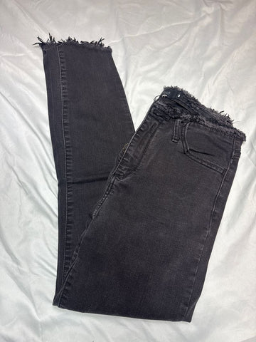 Cello NWOT black stretchy jeans- sz5 Junior Medium 5-7