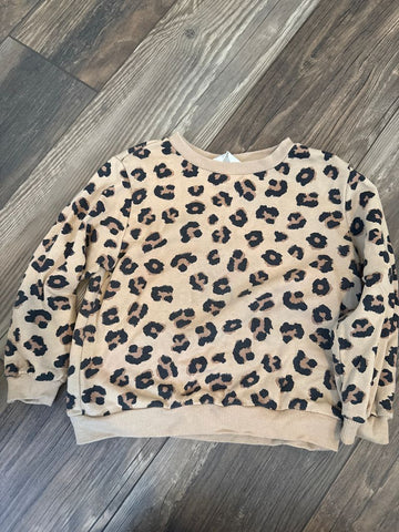 H and M Leopard printed sweatshirt 5T/5