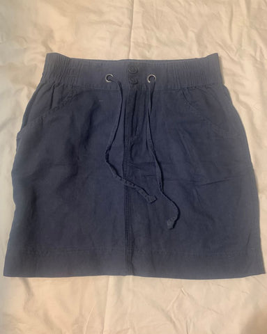 Columbia Navy Skirt, size 8 Women's 8