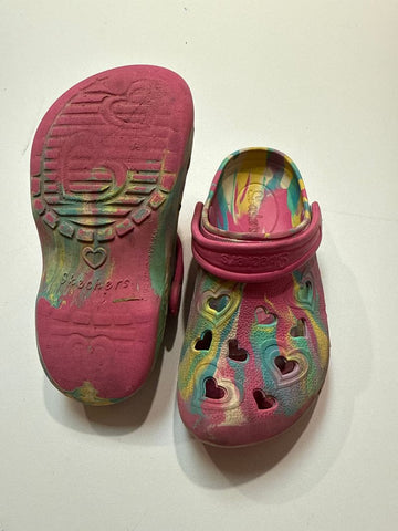 Sketchers Play condition crocs. 13 (Lil' Kid)
