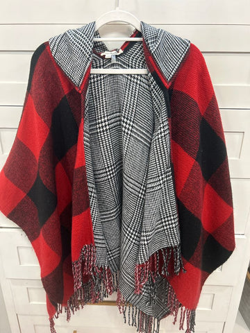 Simply Noelle Reversible red/black shawl. One size. Hooded Women's - L