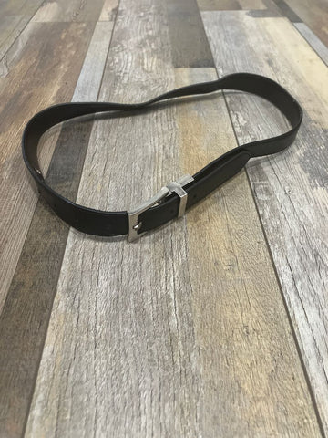 Black belt 28-30 Waist size, Fair condition Belt