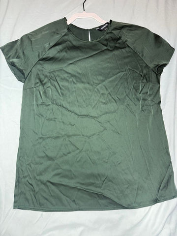 Express Hunter Green silk business shirt EUC Women's - S