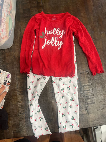Goodnight Llama Christmas pjs - some piling 3T/3