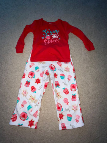 Carters Long sleeve snug fit. Small marker spot on top. Fleece bottoms 2T