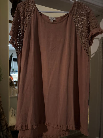 Umgee Peach/tan boutique style Women's - L