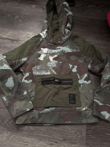 Athletic Camo hoodie with front zipper 6T/6X