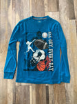 Blue long sleeve shirt Says "All Day Every Day" 14