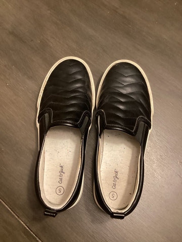 Cat & Jack Black shoes 5 (Adult)