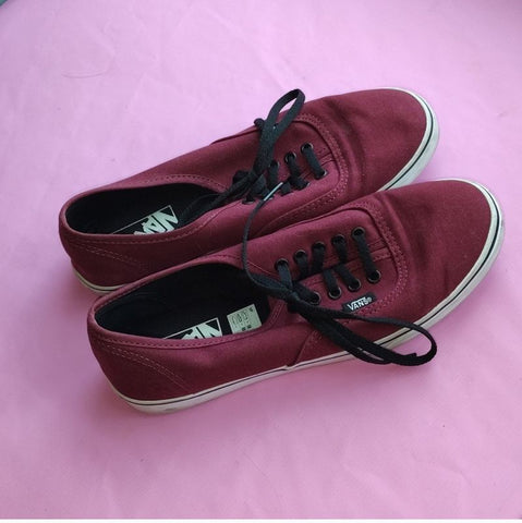 Vans Burgundy Vans size 8.5 in women's EUC 8-1/2 (Adult)