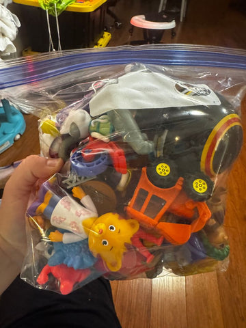 Miscellaneous Miscellaneous bag of boyish figures and small toys Figures and Animals