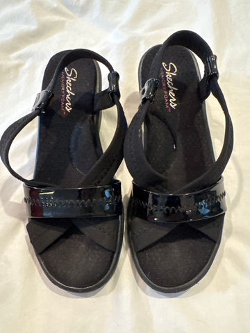 Skechers Black sandal wedges 9-1/2 (Adult)