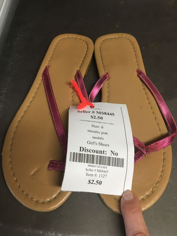 Metallic pink Sandals size 6 6 (Adult)
