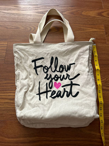 Bath and body Canvas zipped bag Bag
