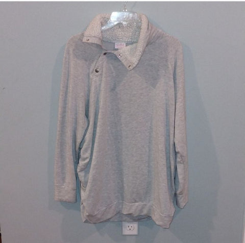 Isabel Maternity Light gray Sherpa pullover size XXL excellent condition maternity Women's XXL 18