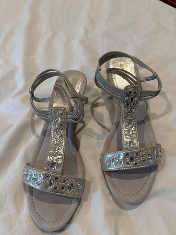 East 5th Silver with rhinestones new 10 (Adult)