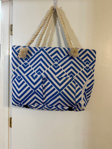Unknown Blue chevron beach bag Bag