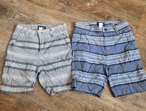 Children's place 2 pair plaid shorts 5T/5