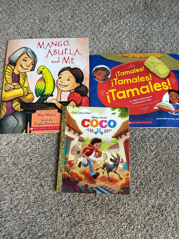Coco, Mango, Tamales 3 books Early Reader
