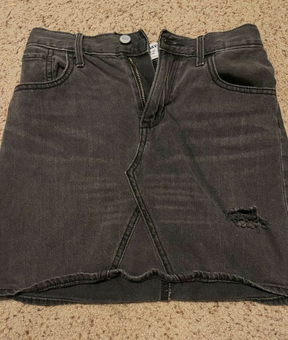 Old Navy Black denim skirt 10
