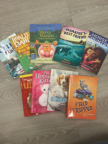 Lot of 9 chapter books All animal themed Youth Chapter Book