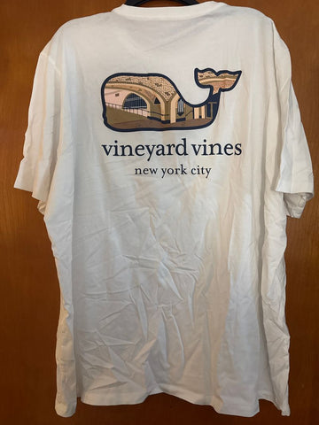 Vineyard Vines NWT same whale on front Men's - XXL