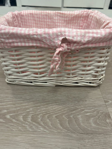 White wicker basket Pink removable liner, 12inx9in Organize-Storage