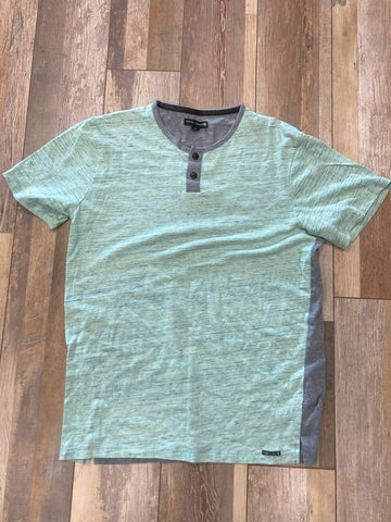 Ocean Current   size 10 T shirt 10