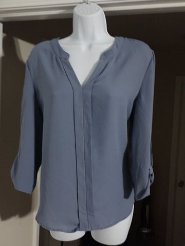 New York and Co Grey quarter length sleeve top Women's - S