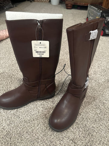 Brown Boots Brand New retail $60 4 (Big Kid)