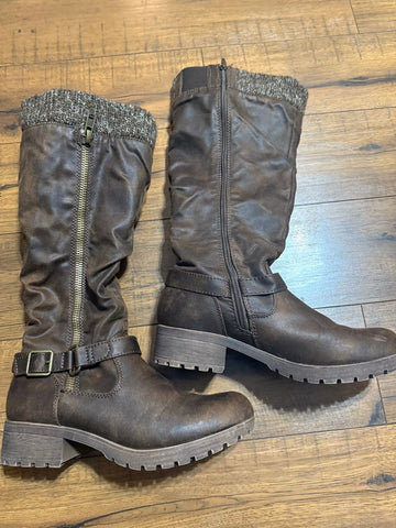 Sugar Brown boots 8-1/2 (Adult)