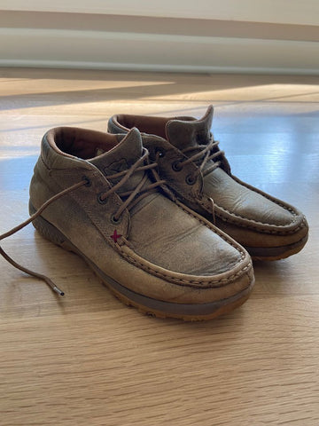 Twisted X Lace up shoes size 5.5w 5-1/2 (Adult)
