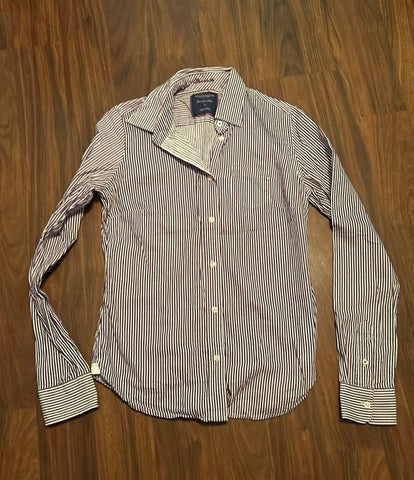 American Eagle Purple pinstripe Button up long sleeve shirt, good condtion Women's 6